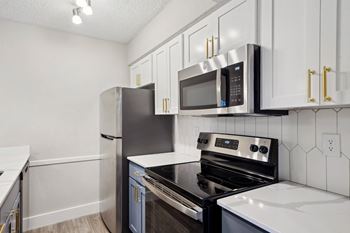 Black appliances package *