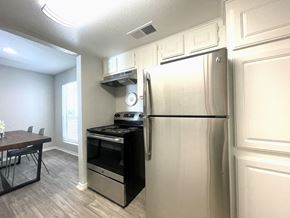 Houston apartment for rent - Updated kitchen with stainless steel appliances at 2151 Kirkwood Apartments, Texas