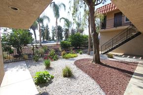 Loma Linda apartment for rent - Landscaped garden area at Loma Linda Prospect Apartments, Loma Linda, CA