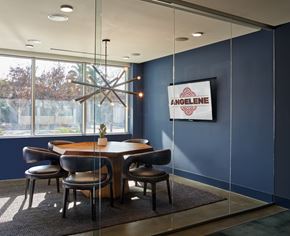 Los Angeles apartment for rent - Leasing Office