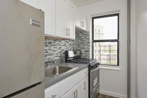 Bronx apartment for rent - 1777 Grand Concourse kitchen