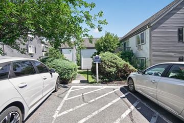 Danbury apartment for rent - Ridgeway Place