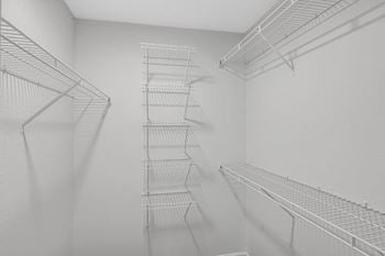 Walk-in closet