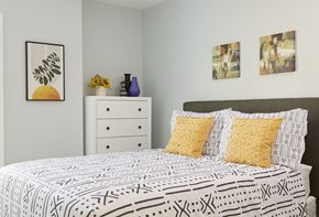 Brunswick apartment for rent - Gorgeous Bedroom at Atlantic Pointe, Brunswick Maine