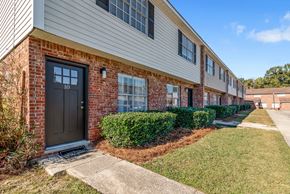 Summerville apartment for rent - Outside View