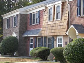 Dover townhouse for rent - Adams Court Townhouses - 5 townhouses on Adams Court