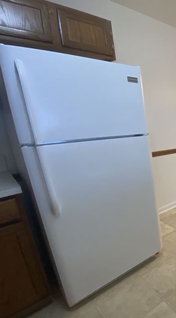 Refrigerator - fh, ch, & main