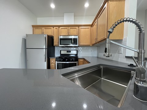 Floor plan for 1 bed, 1 bath, 470 sqft