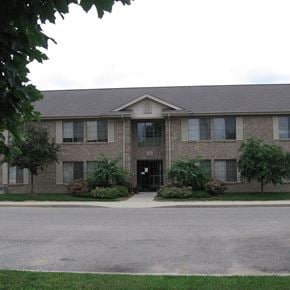 Caro apartment for rent - Stately Buildings
