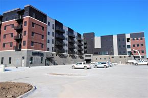 Lincoln apartment for rent - Onsite Parking