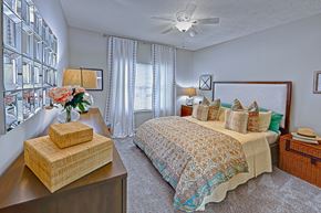 Atlanta apartment for rent - model bedroom 1