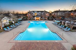 Suwanee apartment for rent - Twilight Pool at The Pointe at Suwanee Station, Suwanee, 30024