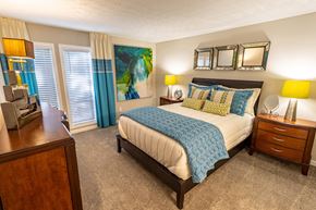 Alpharetta apartment for rent - Bedroom at Seven Pines, Alpharetta, GA