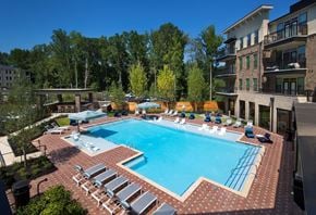 Duluth apartment for rent - pool