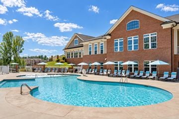 Apex apartment for rent - The Villages at Westford