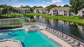 Orlando apartment for rent - Colonial Pointe Apartments Orlando Pool Lake Aerial