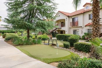 Landscape courtyards at every apartment
