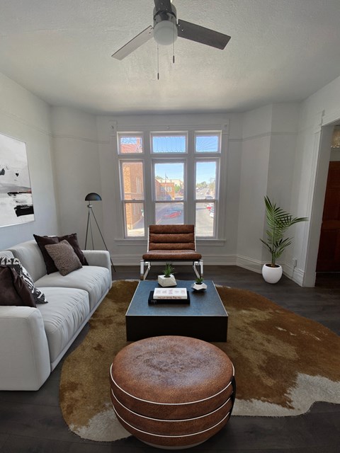 Floor plan for 1 bed, 1 bath, 624 sqft