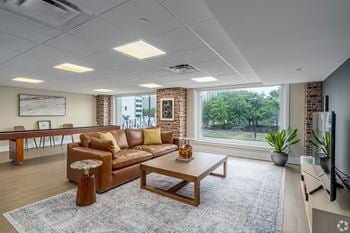 Upgraded resident lounge