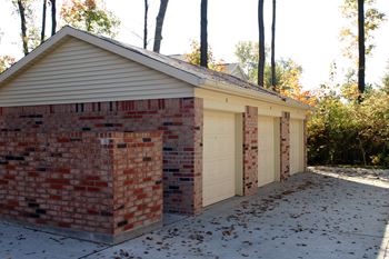 Garages available for rent