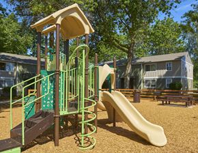 Everett apartment for rent - the playground at woodhaven apartments  at Woodhaven, Everett, 98203