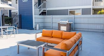 Outdoor lounge