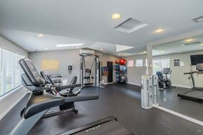 Fife apartment for rent - A gym with treadmills, exercise bikes, and other equipment.