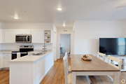 Belgrade apartment for rent - Modern kitchen and dining area at Yellowstone Landing, Belgrade, 59714