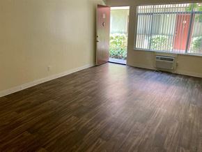 Sacramento apartment for rent - Living room area