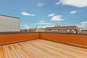 Chicago apartment for rent - Rooftop decks in select homes with breathtaking city views