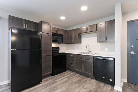 Floor plan for 1 bed, 1 bath, 643 sqft