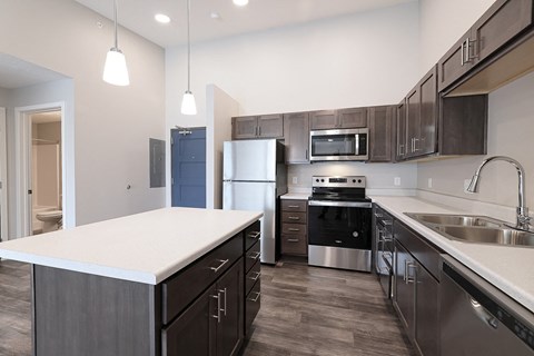 Floor plan for 1 bed, 1 bath, 773 sqft
