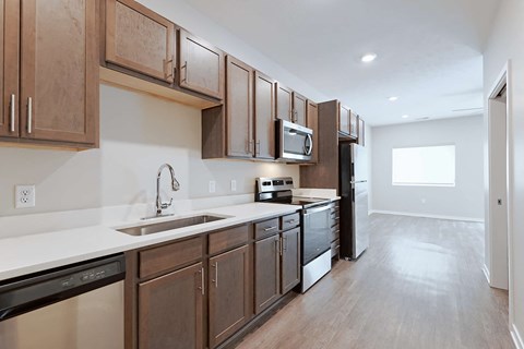 Floor plan for studio, 1 bath, 492 sqft