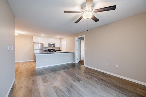 Floor plan for 2 beds, 2 baths, 1140 sqft