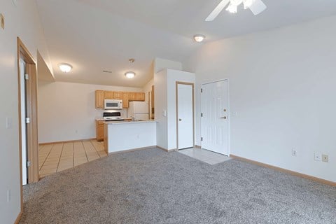Floor plan for 1 bed, 1 bath, 960 sqft