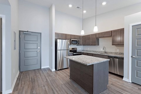 Floor plan for 1 bed, 1 bath, 773 sqft