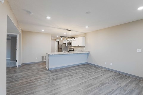 Floor plan for 2 beds, 1 bath, 952 sqft