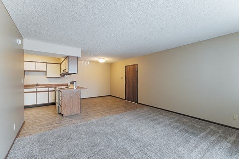 Floor plan for 1 bed, 1 bath, 668 sqft