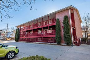 Lincoln apartment for rent - 2209 D St