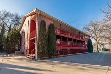 Lincoln apartment for rent - 2209 D St