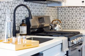 Los Angeles apartment for rent - Sink and stovetop in kitchen
