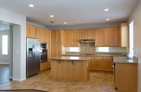 Thousand Oaks apartment for rent - Fully equipped kitchen with wooden finishes