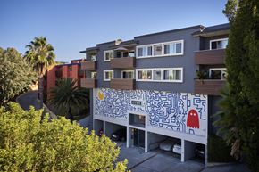 Los Angeles apartment for rent - Exterior with artistic pac-man mural