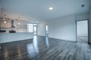 Indianapolis apartment for rent - Spacious room with wooden floor at 747 Apartments, Indianapolis