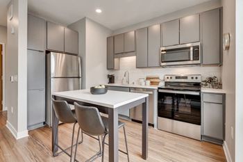 Moveable kitchen island