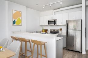 Portland apartment for rent - The Lenox | Living Space