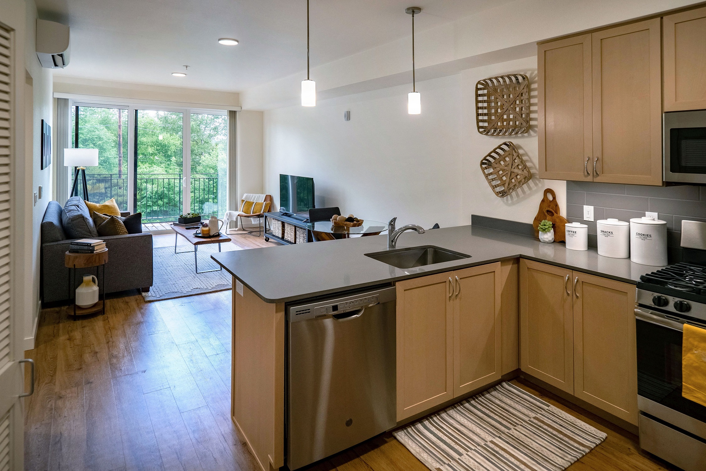 Amazon Corner - apartments for rent in Southeast Eugene, Eugene ...