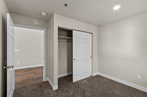 Kennewick apartment for rent - Spacious Closets at Lakeview WA