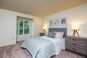 Tigard apartment for rent - St James on Hall | Bedroom