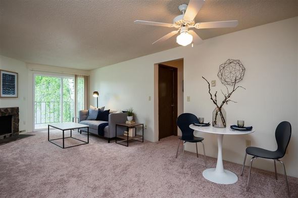 Tigard apartment for rent - St James on Hall | Living Space